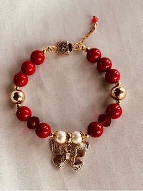 Elegant Red Beaded Bracelet with Gold Butterfly Charm - Unbranded